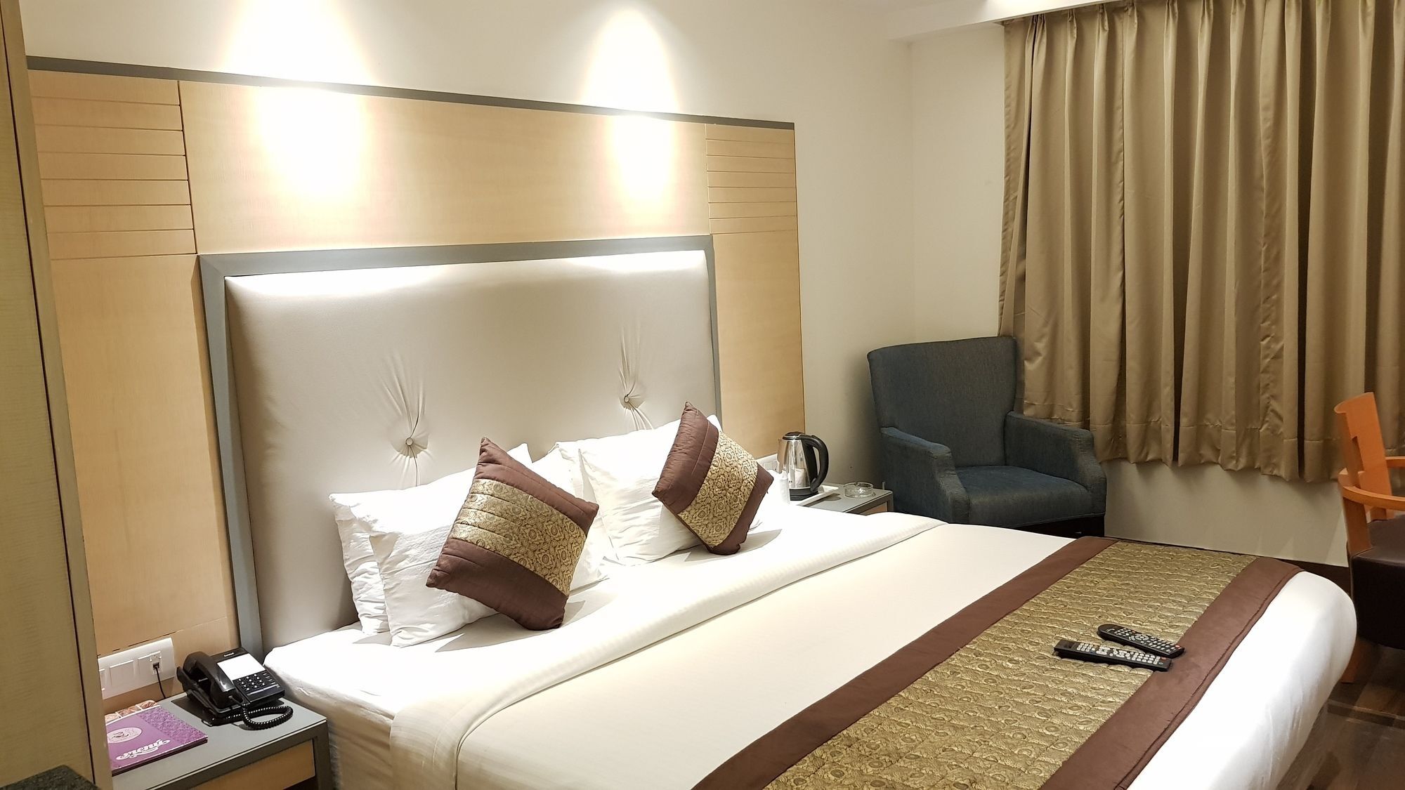 Hotel Superb 5 Mins Walk From New Delhi Station Ngoại thất bức ảnh